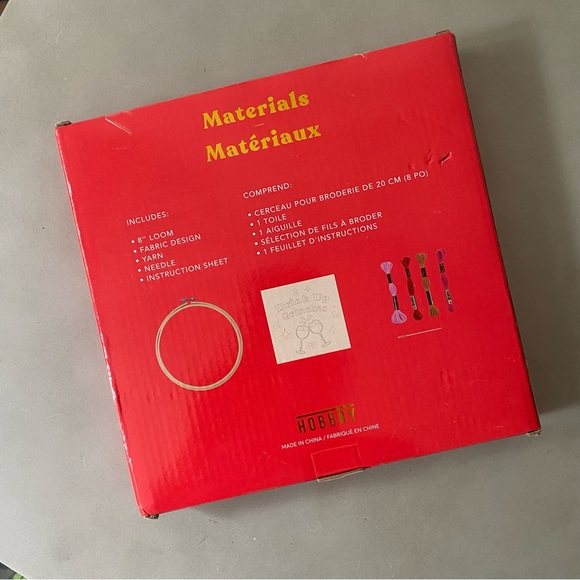 CROSS STITCH KIT - Picture 2 of 2